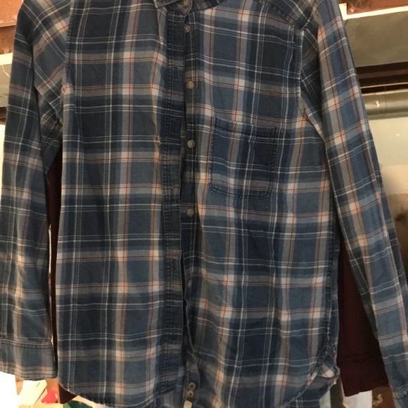 Clothes - Picture 4 of 8